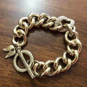 Victoria’s Secret Angel Charm Bracelet